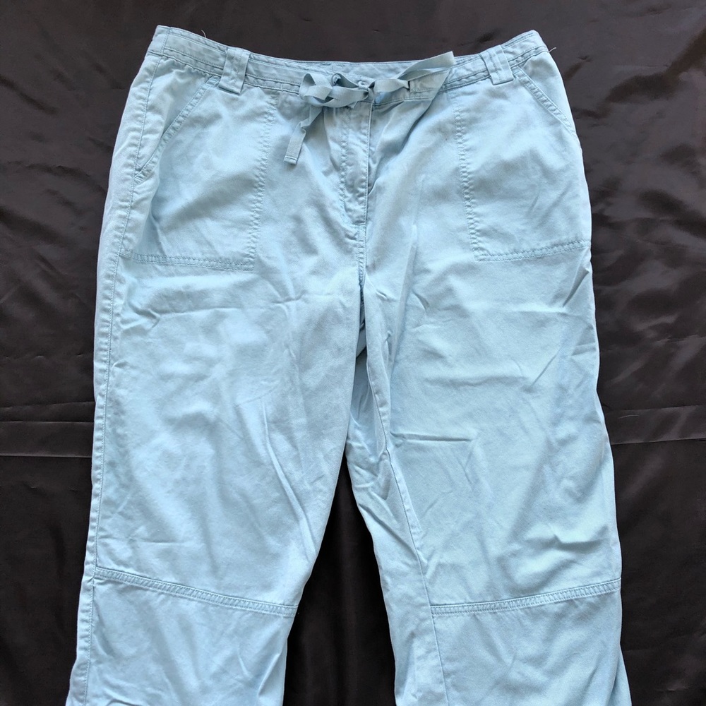 JM collection teal Capri pants